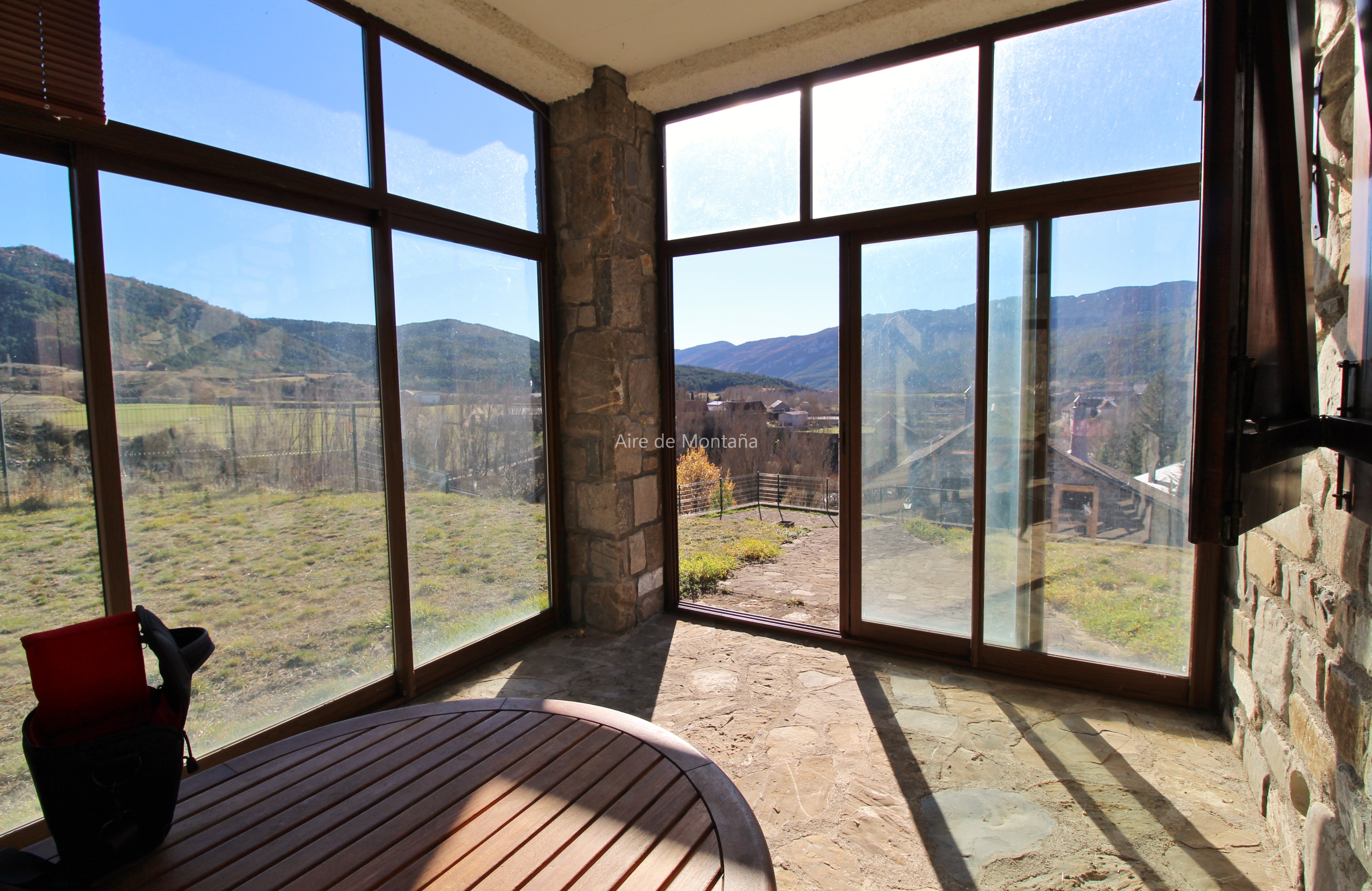 CASA DE PIEDRA EN HECHO - Aire de Montaña