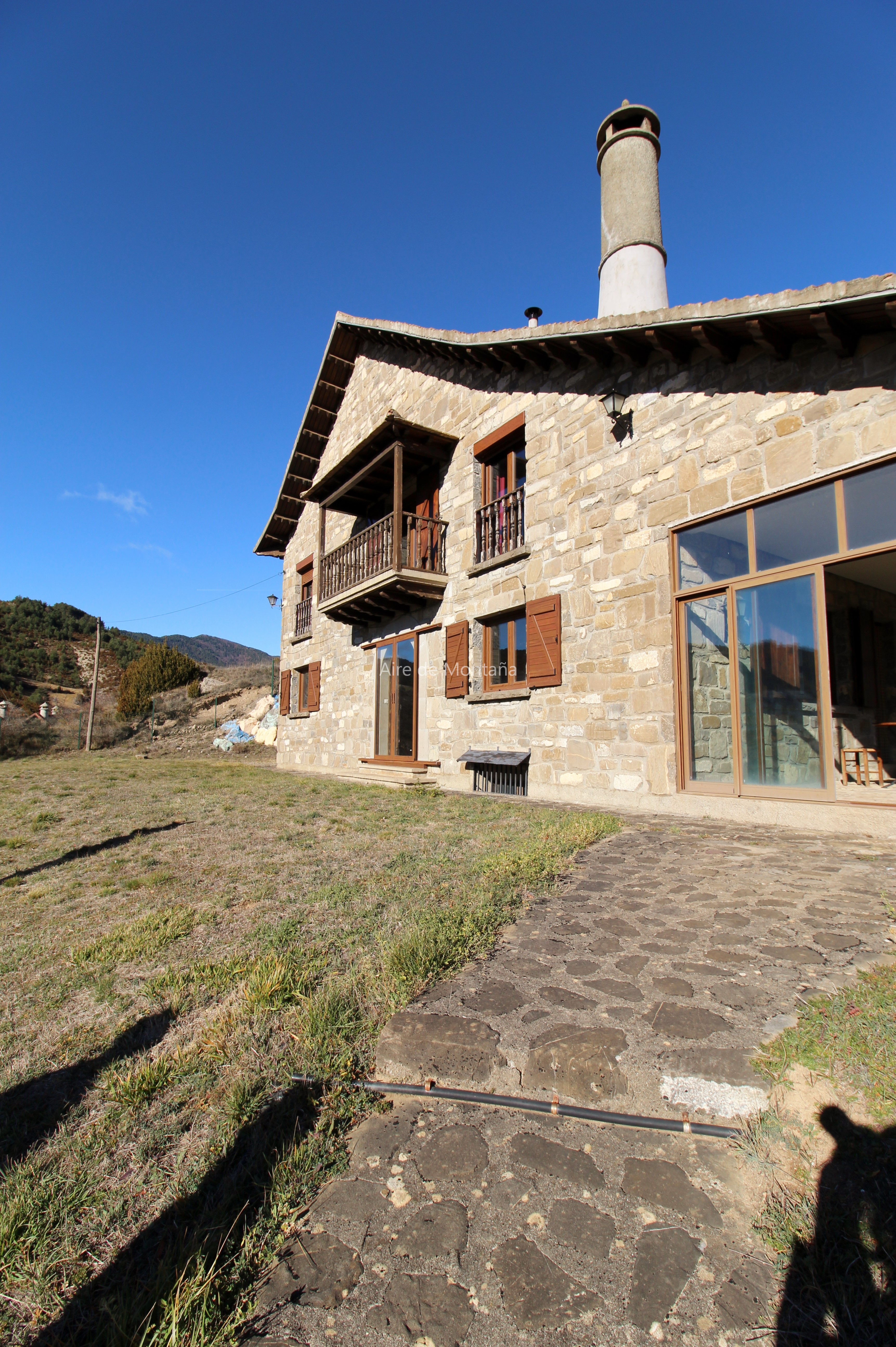 CASA DE PIEDRA EN HECHO - Aire de Montaña