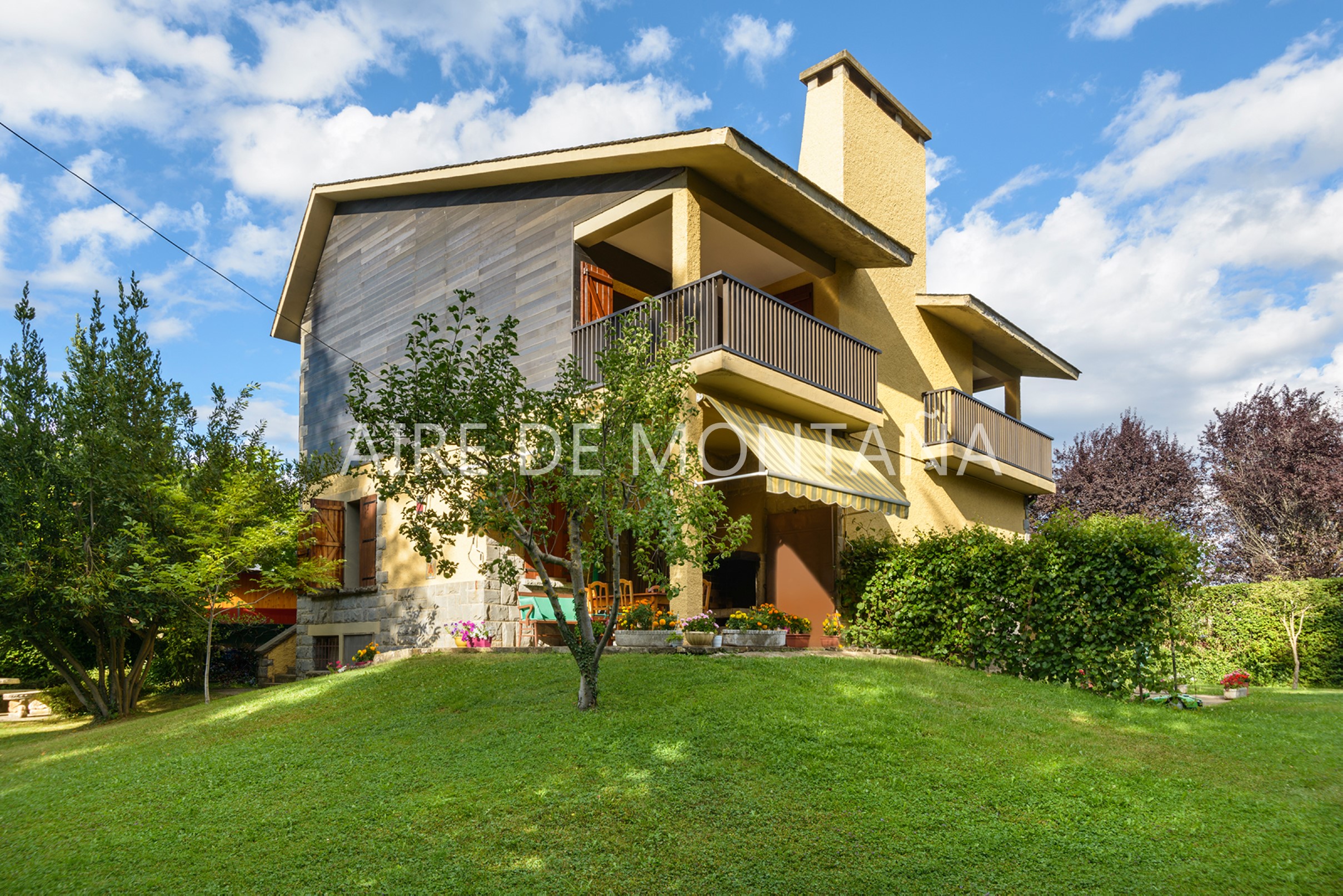 Exclusivo chalet en Jaca Aire de Montaña