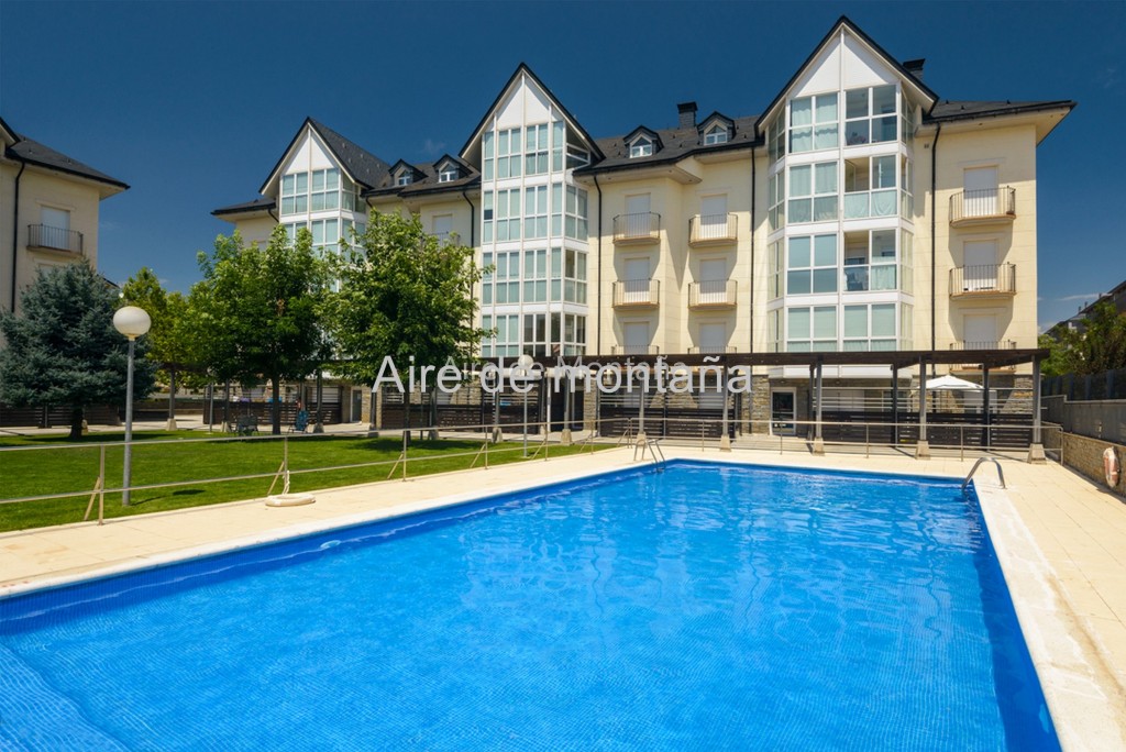 Jaca_piscinas84826w (Copiar) (Copiar)