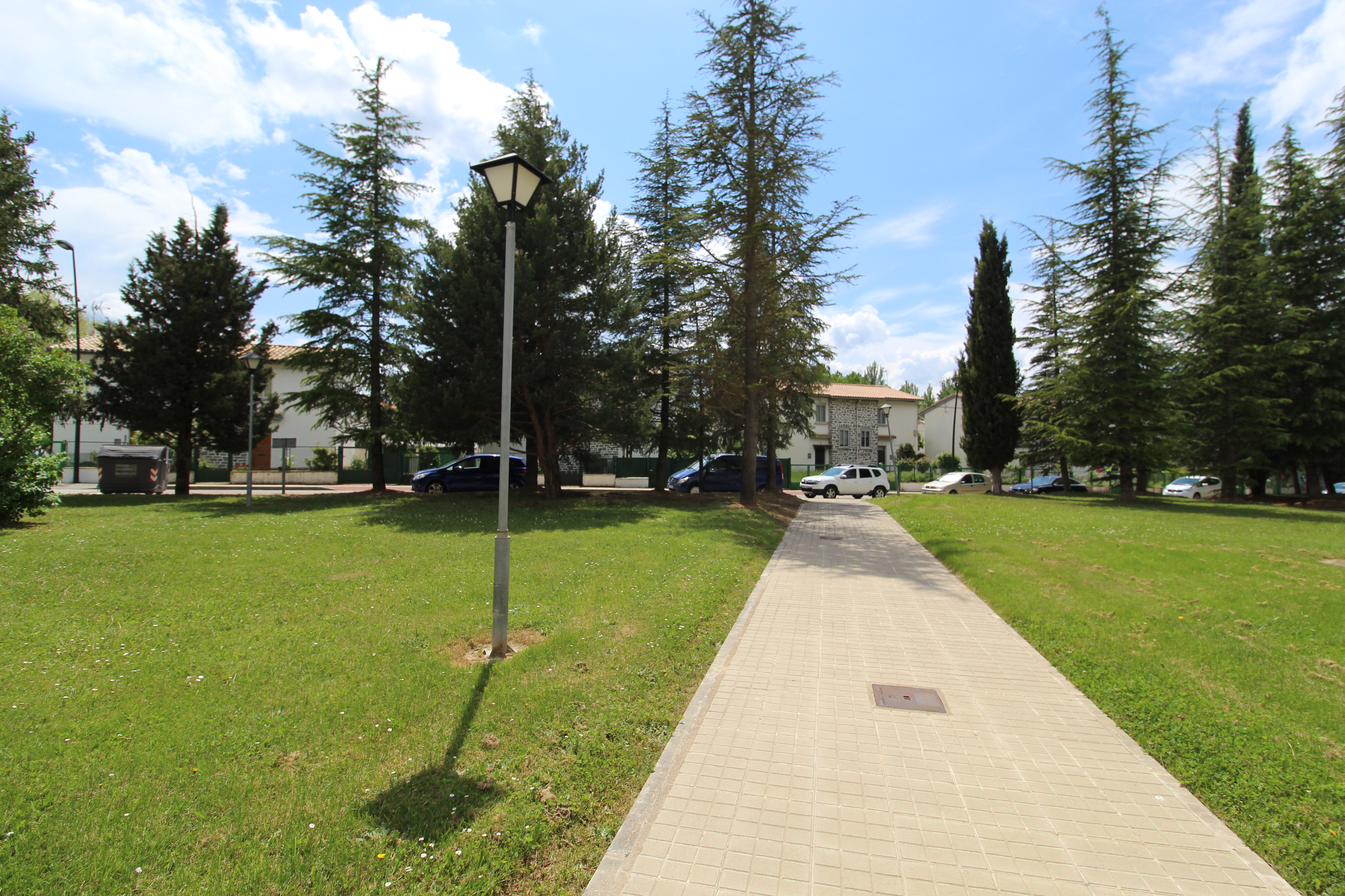 Piso en venta en Calle Pico Añisclo.