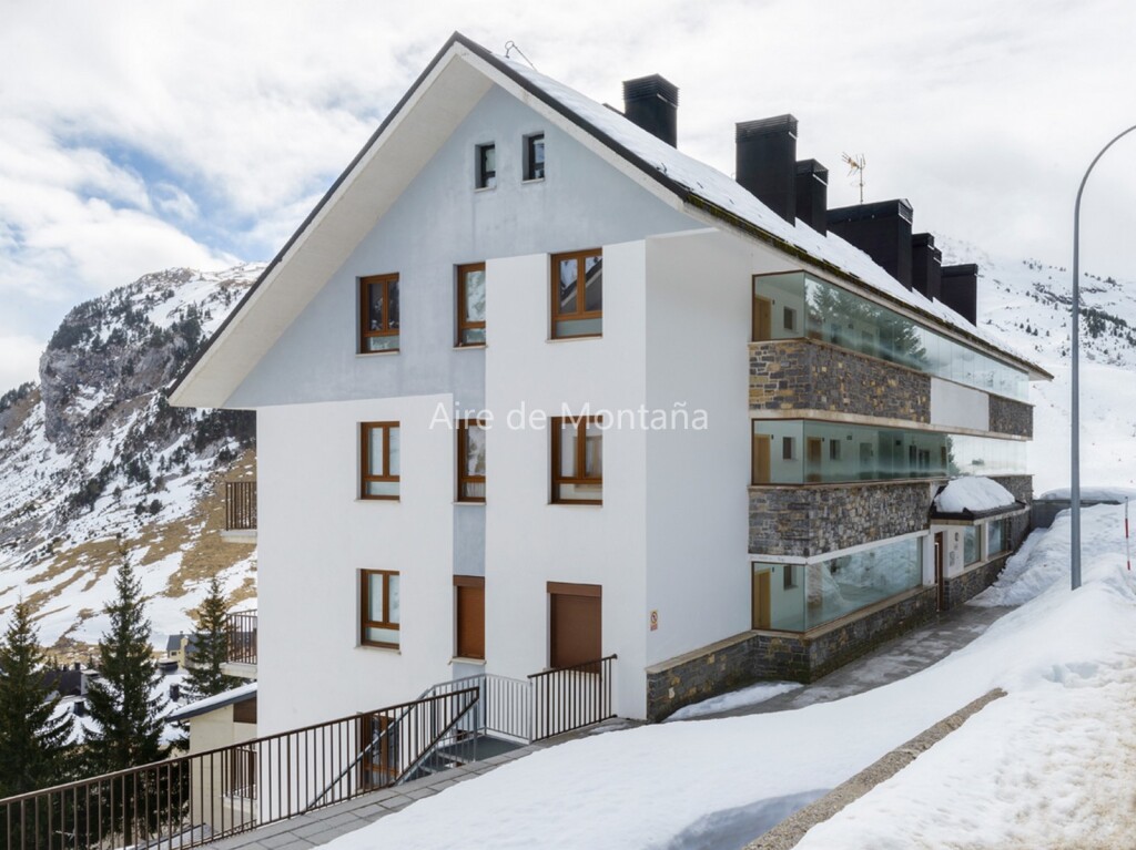 WhatsApp Image 2025-09-23 at 17.12.10